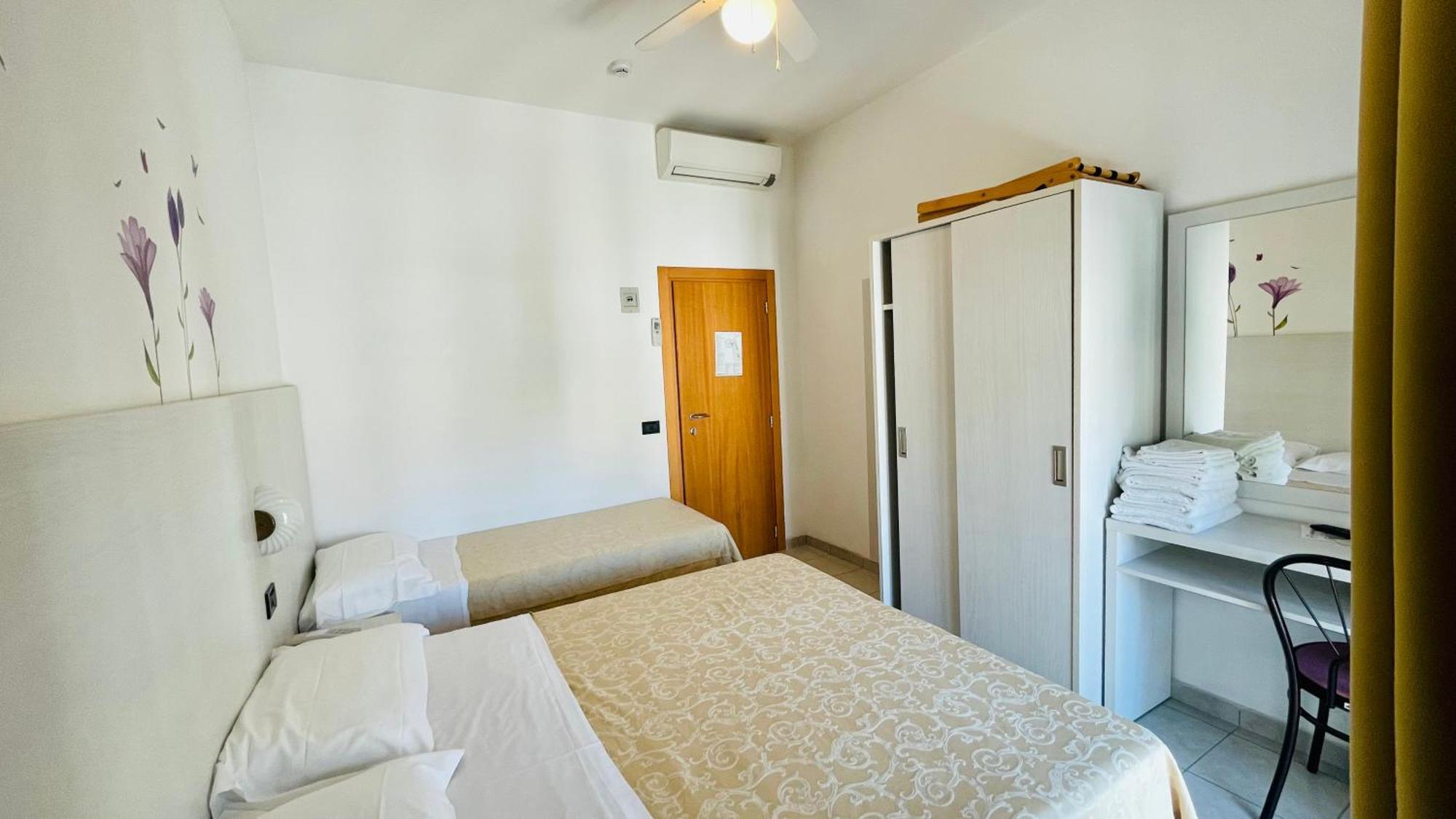 Dependance Hotel Marina ريتشوني المظهر الخارجي الصورة